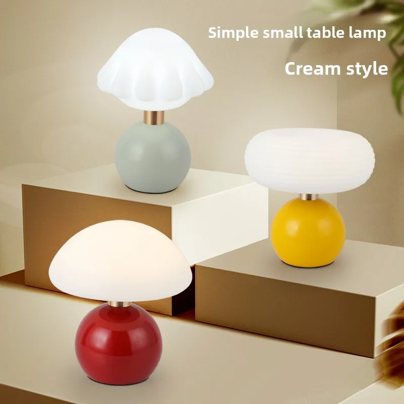 

Desk Lamp Full Spectrum Creative Cream Style Bedroom Bedside Lamp Modern Warm Desktop Desk Living Room Bar Night