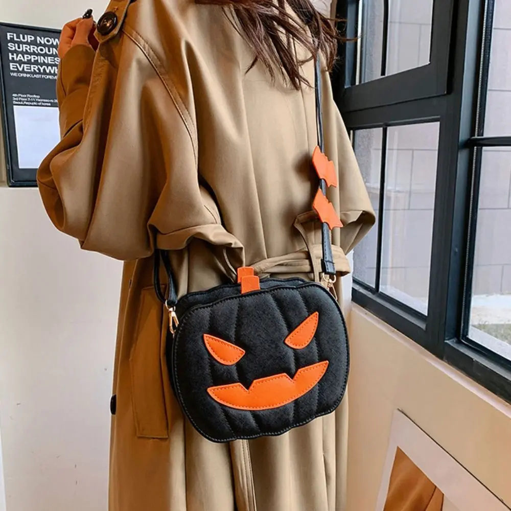 

Message Bag PU Leather Halloween Pumpkin Bag Large Capacity Bat Pumpkin Shoulder Bag Funny Square Crossbody Bag Party