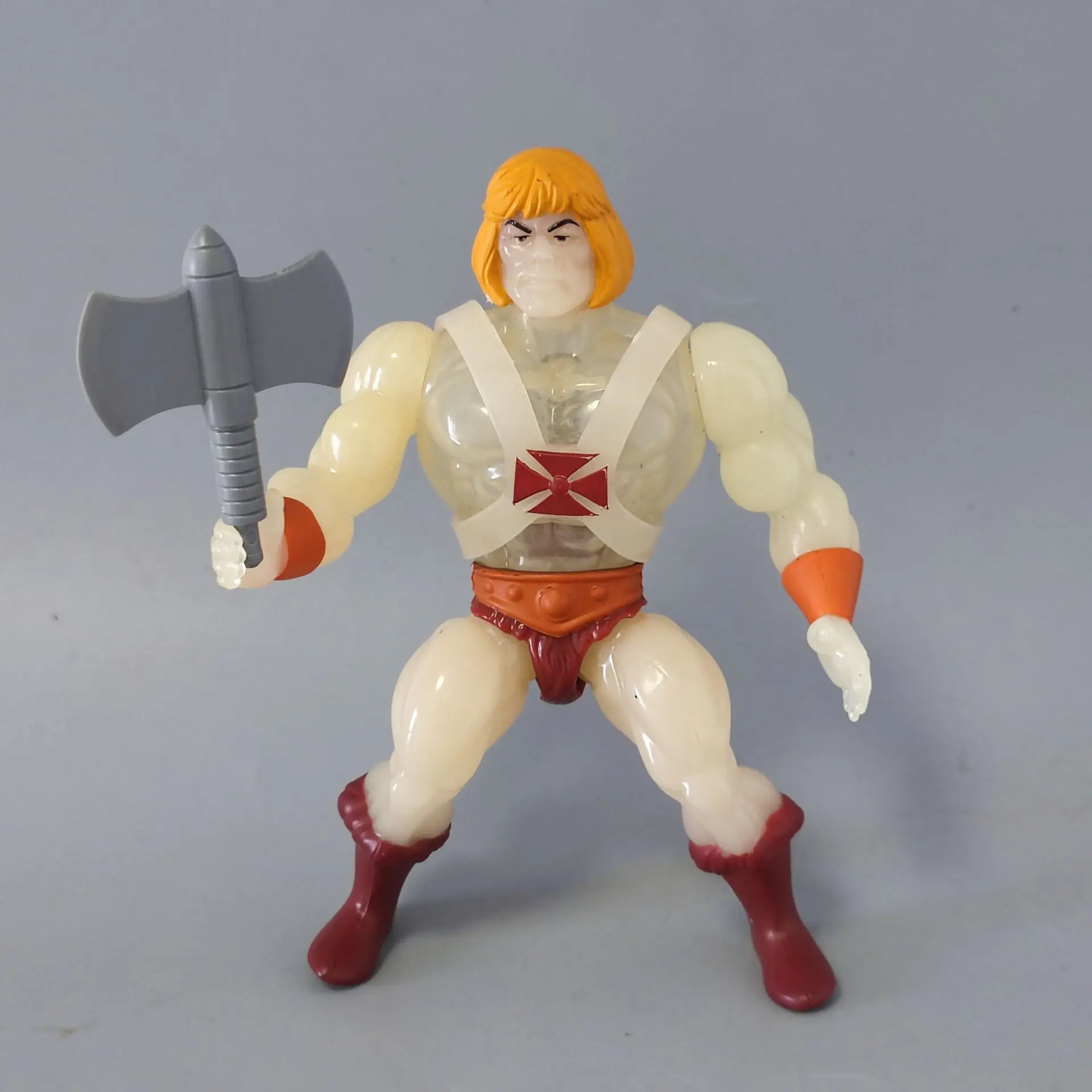 Super7 He-man maître de l'univers rétro Heman et Version claire arme non originale figurine d'action ample de 5 pouces