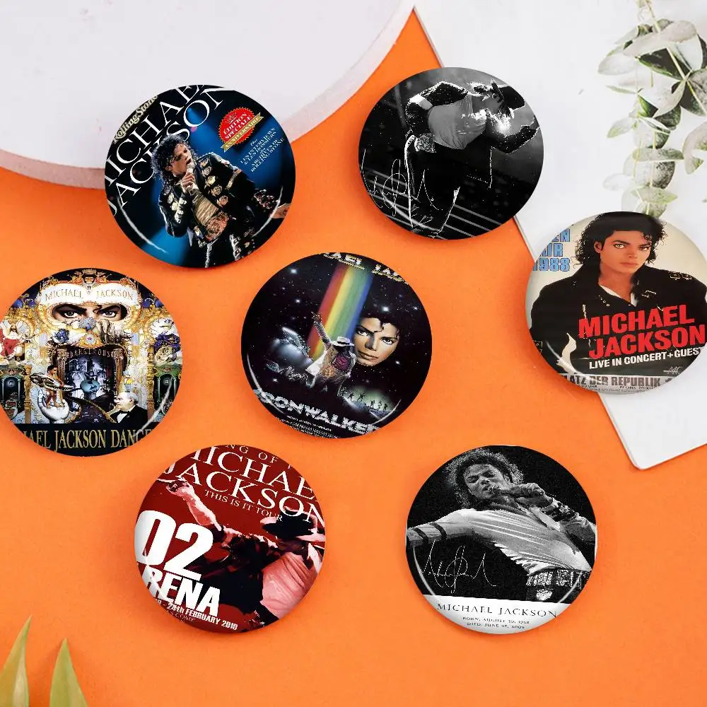 Famous Singer M-Michael J-Jackson Photo Brooches Creative Round Badge Gifts Pins 32/44/58mm