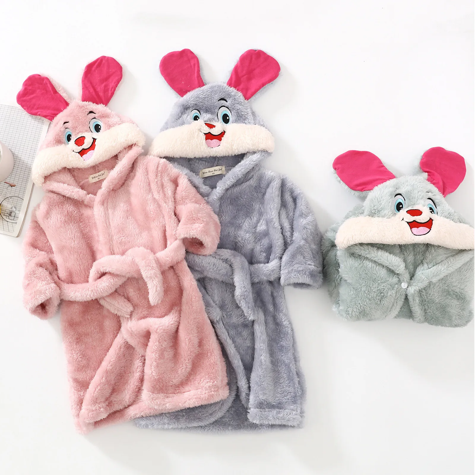 Autumn Winter Kids Hooded Bathrobe Baby Bath Robes Boys Girls Cute Cartoon Rabbit Flannel Pajamas Long Sleeve Towel Robe