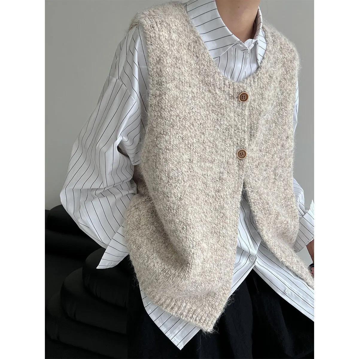 

SuperAen Korean-style Simple Sleeveless Coat for Women Woolen Knitted Vest Autumn New Casual Vest Sweater