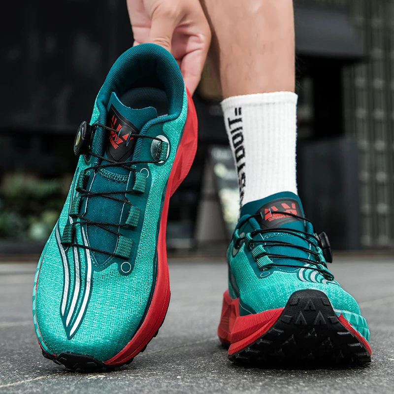 

2025 Hot Selling New Breathable and Wear-Resistant Training Running Shoes Professional Running Shoes Sports Shoes Very Good