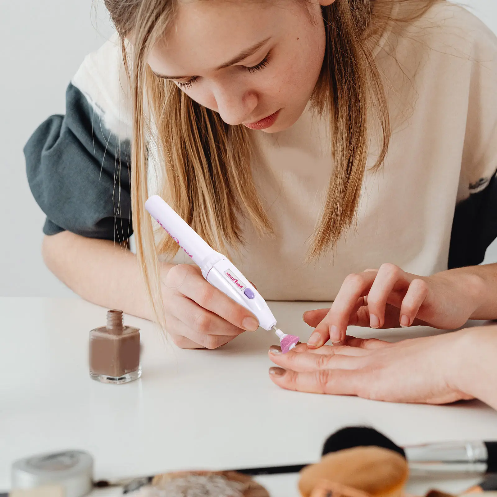 人間工学に基づいた電動ネイルドリル マニキュア ペディキュア アクリルジェルネイル用 ポータブル 軽量 電動ネイルドリル