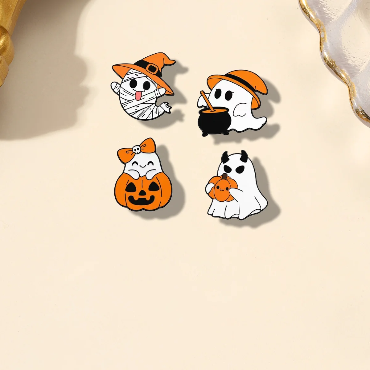 لطيف مضحك شبح اليقطين بروش شارة معدنية عالمية العصرية تنوعا الملابس حقيبة وشاح اكسسوارات دبوس بروش الهالوين