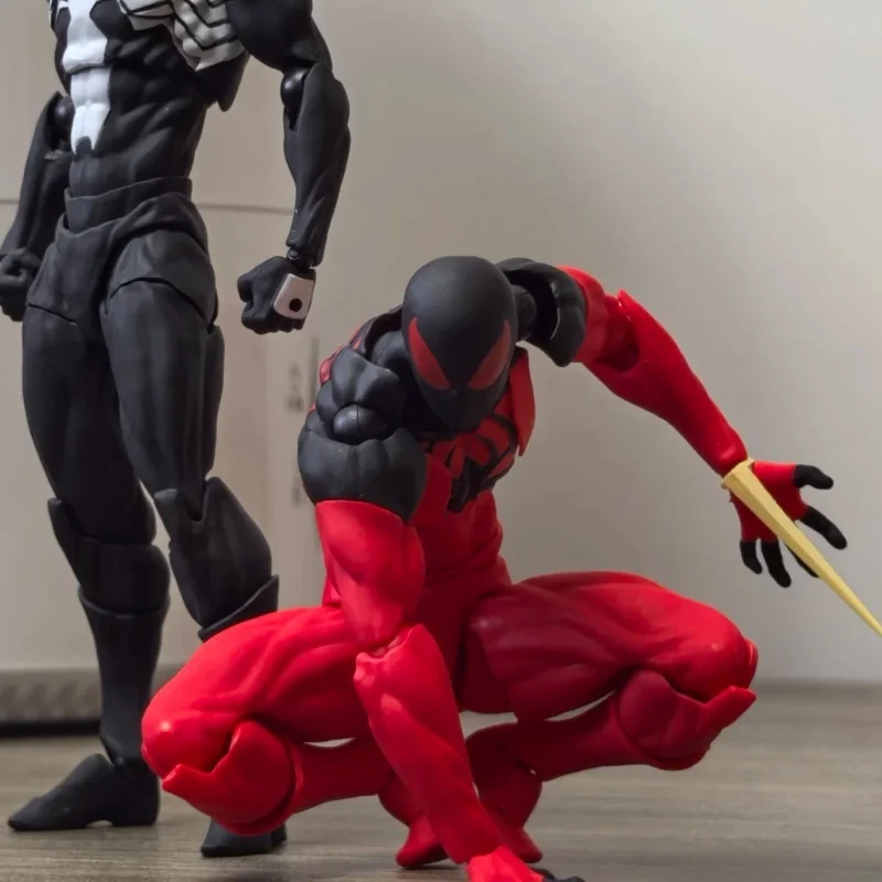 

New In Stock Mess Toys Original Spider Man Red And Black Suit Symbiote Kaine Action Figure Anime Gift For Collectors Limited