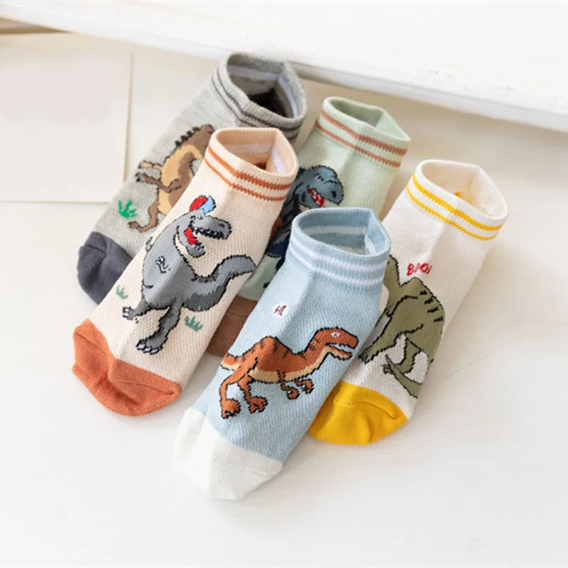 5 Pairs Boy's Dinosaur Pattern Socks Comfortable Breathable Casual Soft Kids Socks