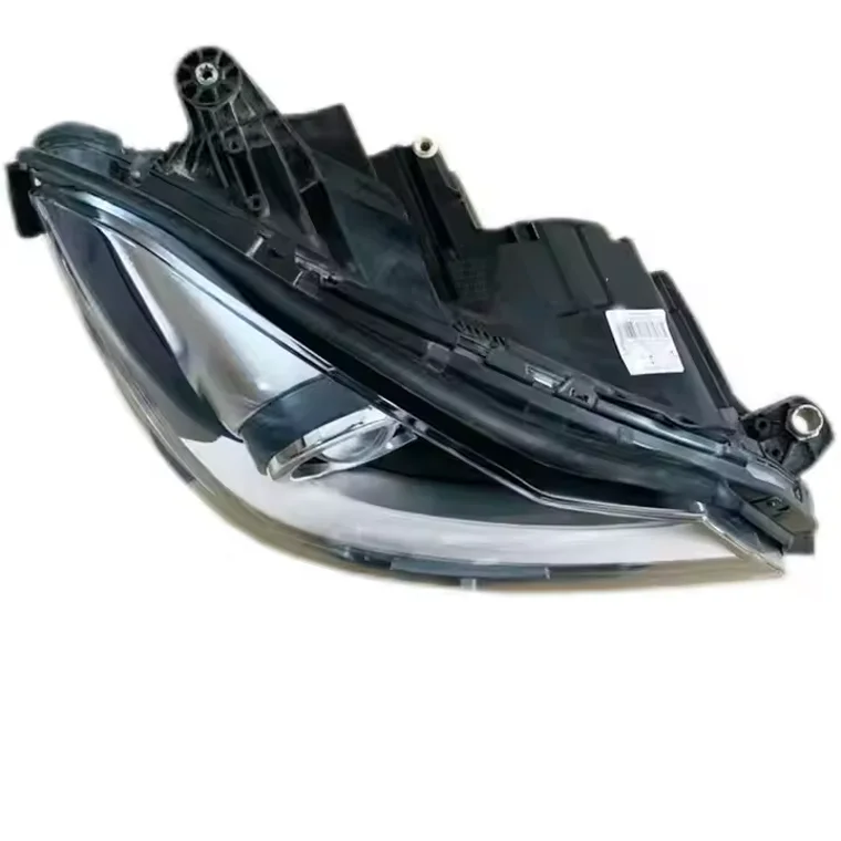 

W204 Headlight 2012-2014 HID Xenon Headlight Bulb Automotive Xenon Headlight