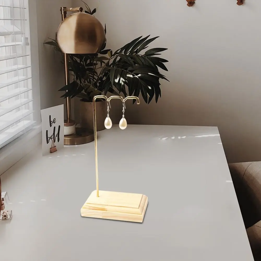 สร้อยข้อมือสร้อยคออุปกรณ์ประกอบฉากการถ่ายภาพชั้นวางของในห้องน้ำชั้นโชว์ชั้นที่จัดระเบียยบจัดเก็บเครื่องประดับที่วางเครื่องประดับ