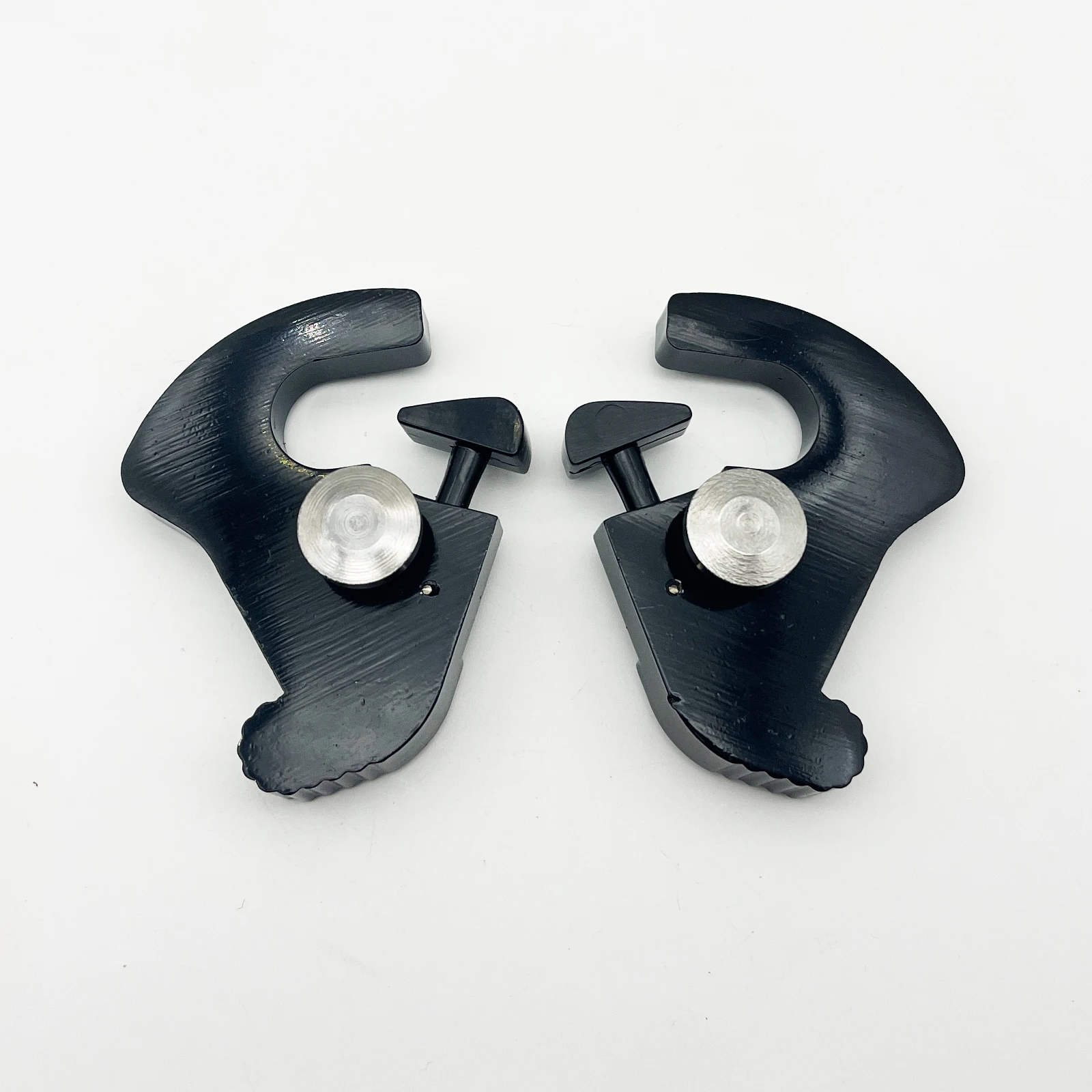 Motorcycle Black Detachable Rotary Sissy Bar Luggage Rack Latch Clips For Harley Softail Sportster 883 1200XL Touring Glide