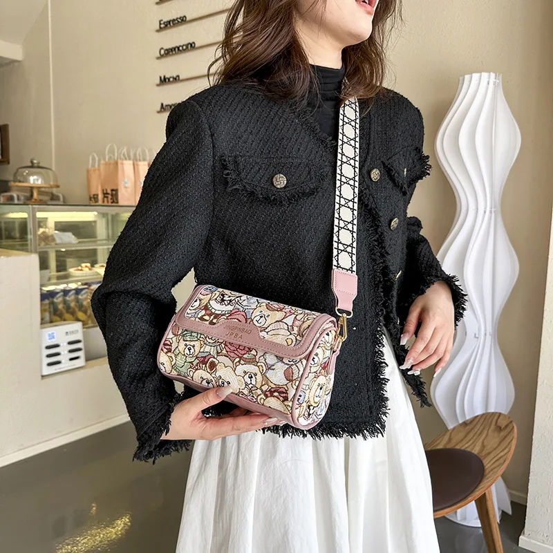 Casual Crossbody Bag Bear Pattern Stylish and Playful Handbags Women Bags Shoulder Hand Bags for Women Purses and Handbags 