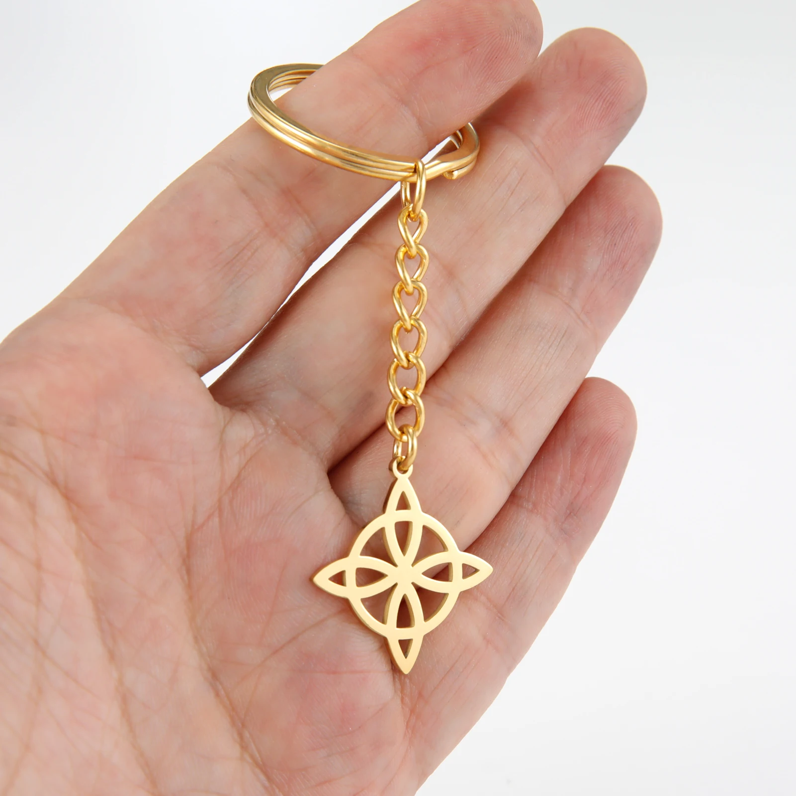 VASSAGO Celtic Witch Knot Pendant Keyring for Women Celtic Knot Keychains Wicca Amulet Witchcraft Stainless Steel Jewelry