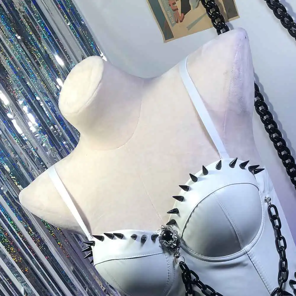 Y2K Neckholder Camisole TOPS Kawaii E-Girls Grunge DIY Harajuku Goth Gothic 90er Jahre Eco handgemachte Vintage Emo Nieten Niete Punk Rock