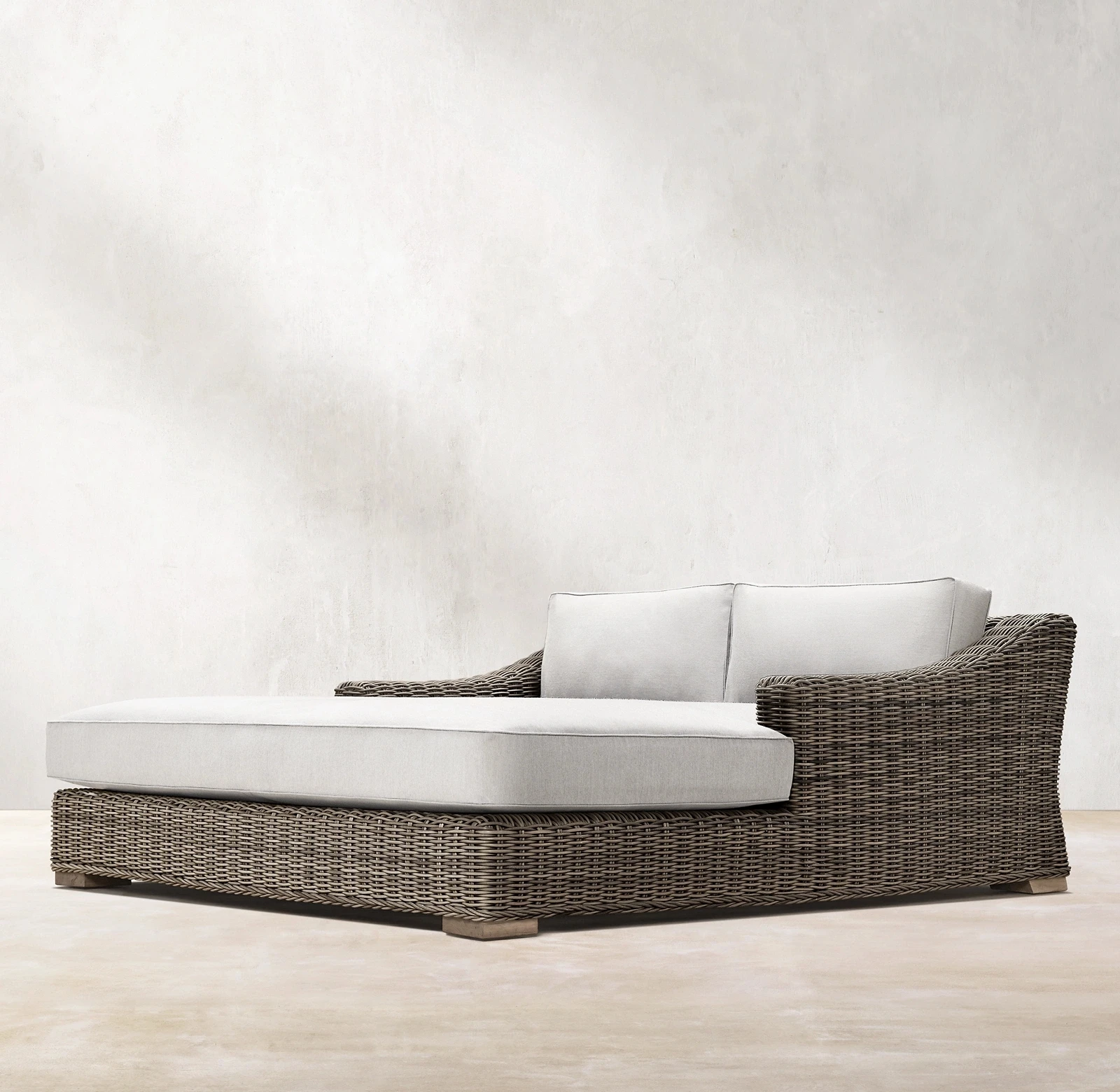 Waterproof Outdoor Furniture Daybed Sun Lounger Back Rattan Commercial Hotel Swimming Pool Outdoor Beach Chair Lounger