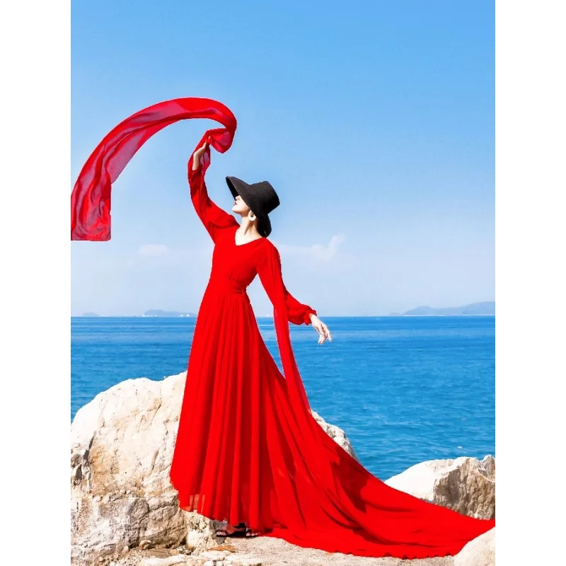 

Sanya Qinghai Beach Dress Super Fairy Seaside Vacation Annual Meeting Dress Red Long Train Desert Long Dress Flowing Photo Shoot