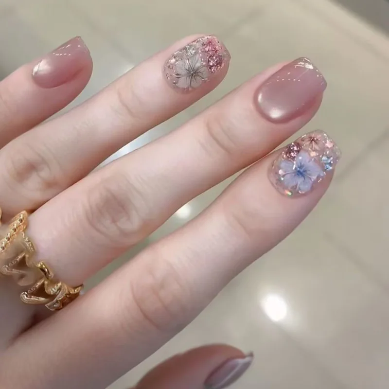 

24pcs Flower Full Cover Nail Tips Glitter Cat's Eye Short Square False Nail Wearable Sweet Ballet Press on Nails Sets Fake Nails