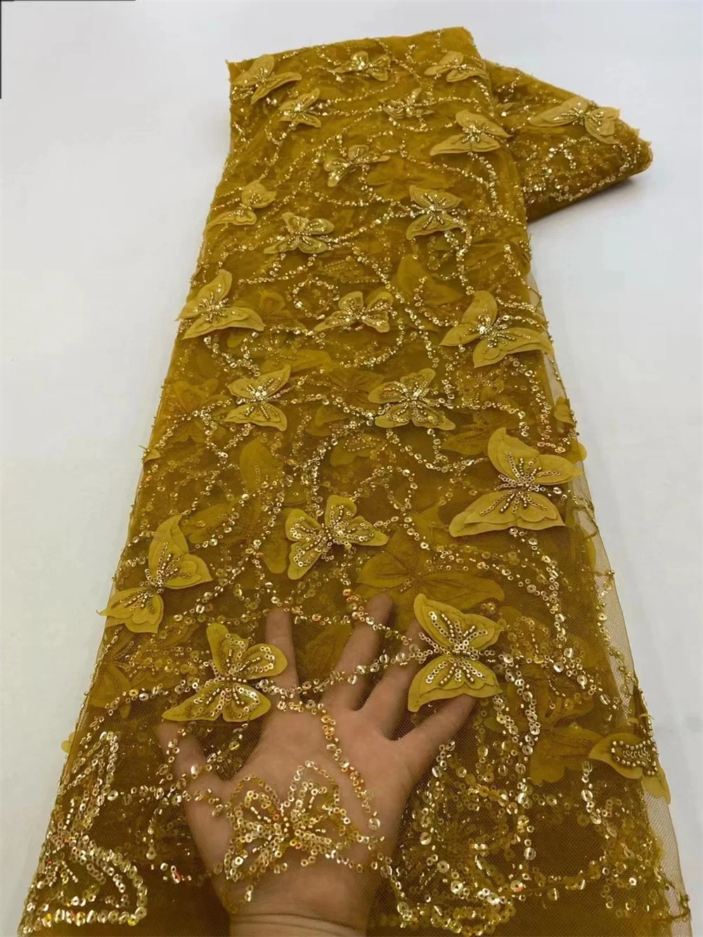 African Heavy Beaded Lace Fabric 2024 High Quality 5 Yards Nigerian Sequins Tulle 3D Fabric Material For Wedding