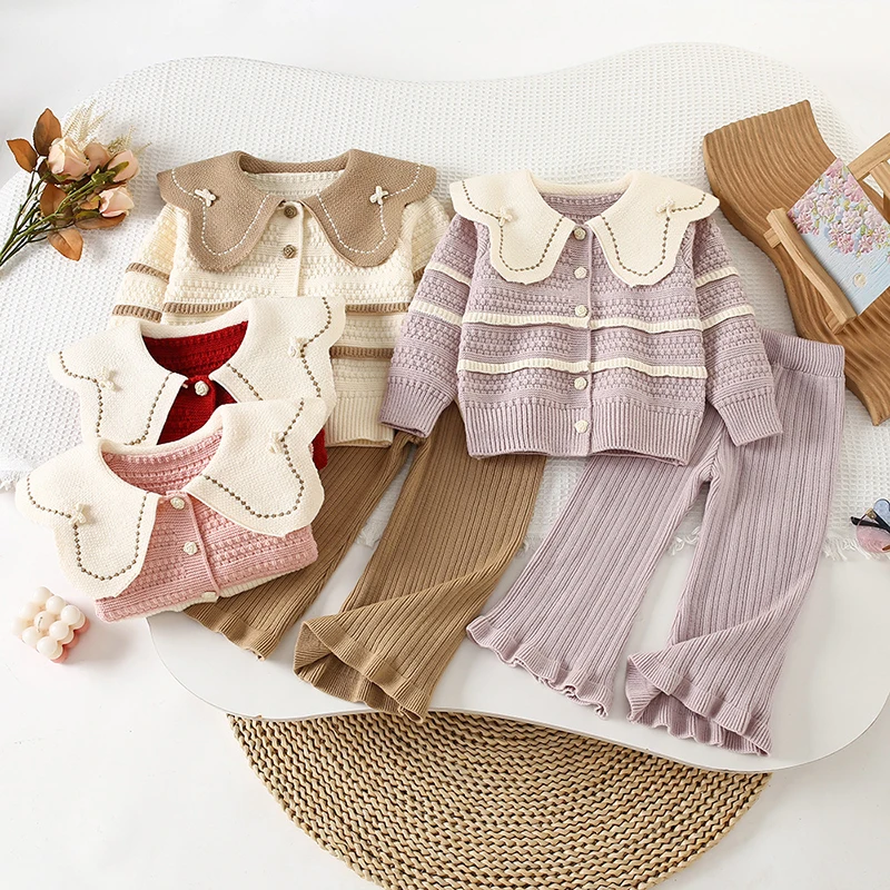 

Новинка 2023 года, осенне-зимний комплект одежды для маленьких девочек от 2 до 6 лет, вязаный кардиган с длинными рукавами, пальто + штаны, детский вязаный костюм