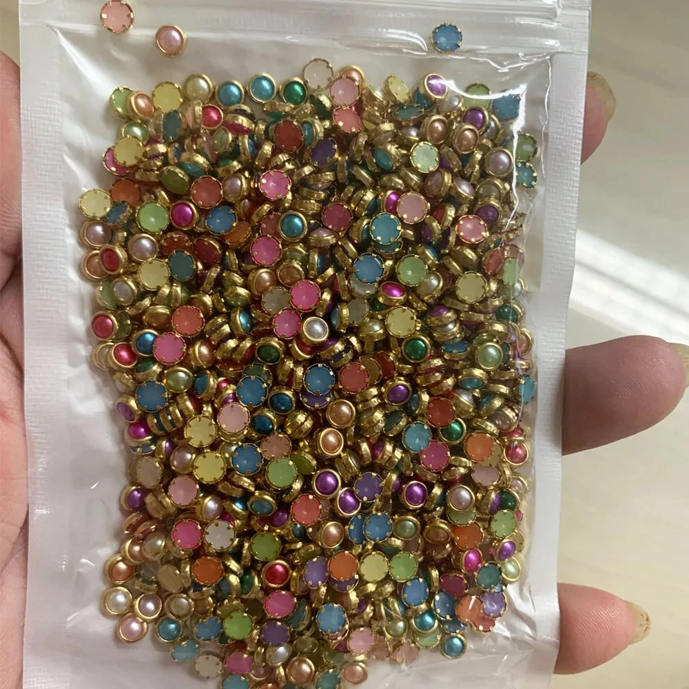 1000 pz 4mm mix color perla rivetto Mini gemme di perle con cerchi in oro accento 3D Nail Art Flatback Bling gemme resina acrilico retro piatto