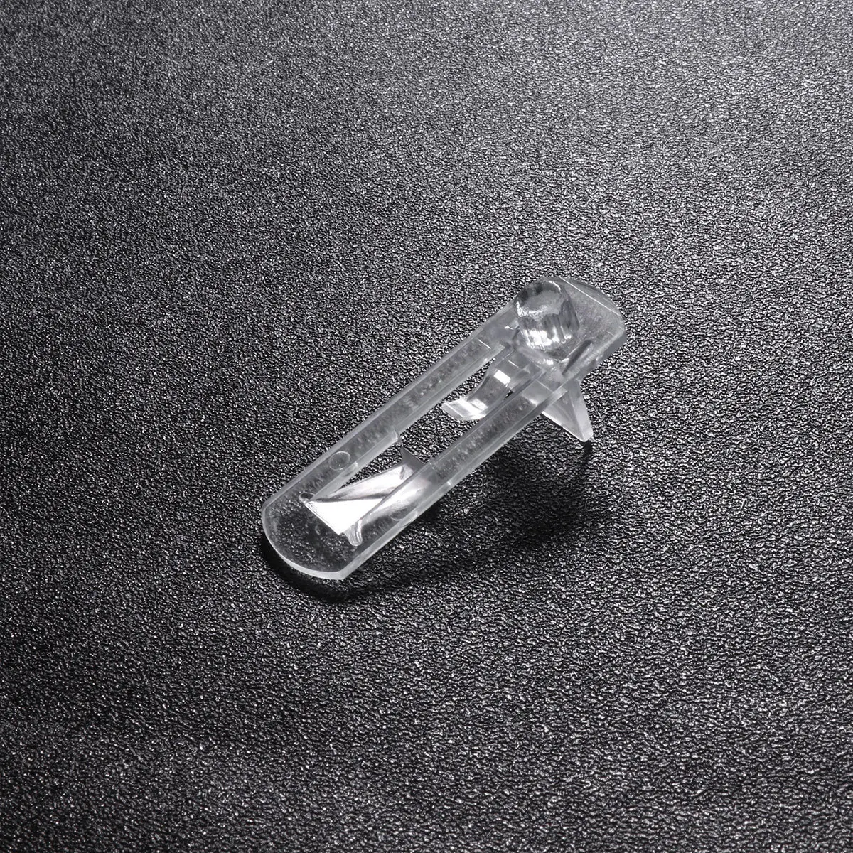 

30pcs Shelf Support Peg Thick Sturdy Locking Shelf Support For Cabinet Wardrobe Closet Cupboard Bookcase Pantry Shelves Pallet