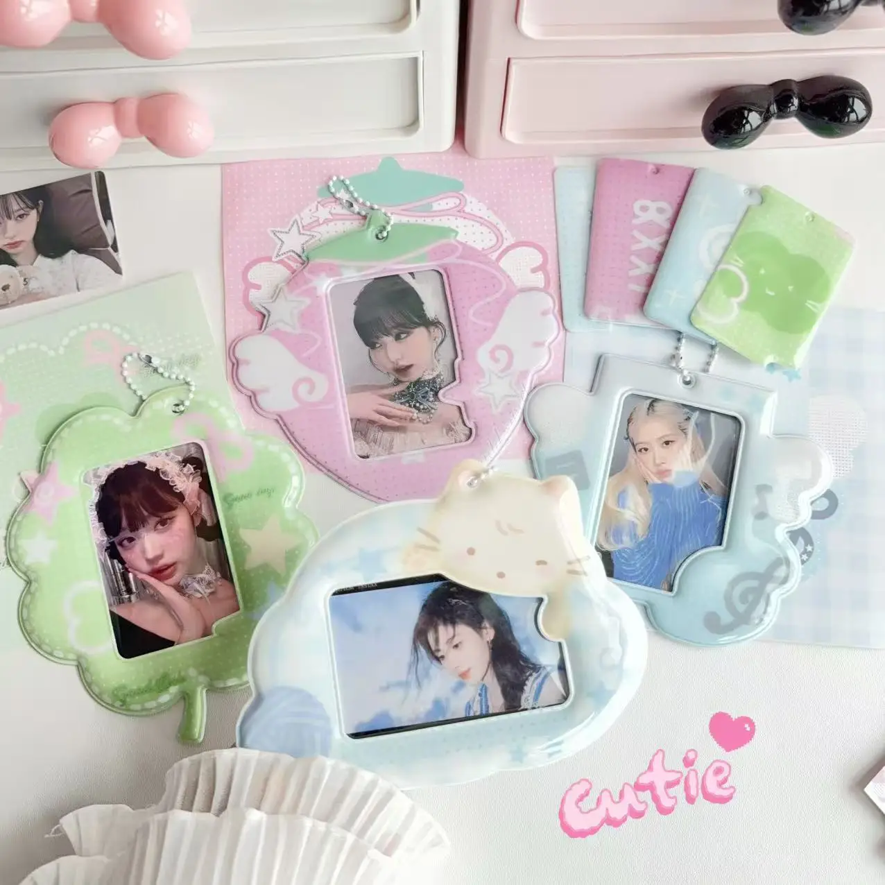 Cute Strawberry Four-leaf Clover Cartoon Card Holder Korean K-pop Idol 3-inch Photocard Frame Display & Protect Backpack Pendant