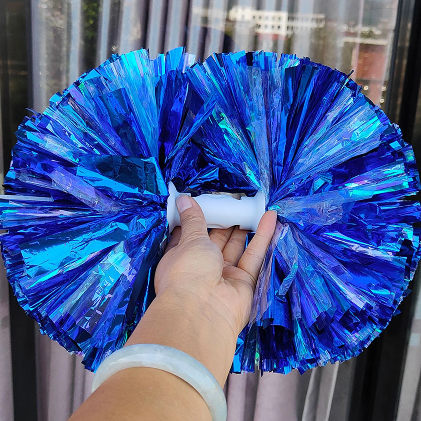 

Double-headed Metallic Streamer Pom Poms Cheerleading Cheer Pompoms Team Sports Spirit Party Cheering Kids Adults Cheer Pompoms