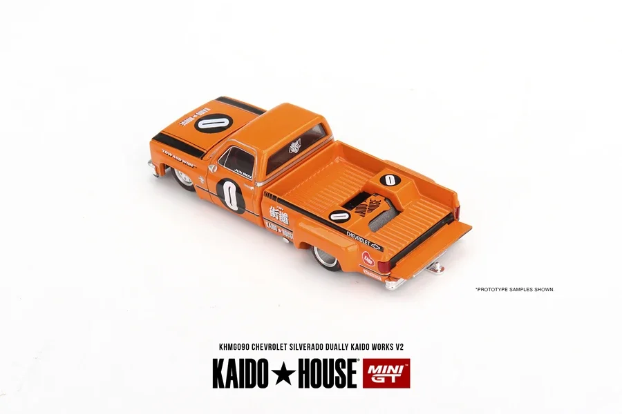 Kaido House + MINIGT 1/64 Chevrolet Silverado Dually KAIDO WORKS V2 KHMG090 Car Alloy Diecast Model Kids Xmas Gift Toys for Boys