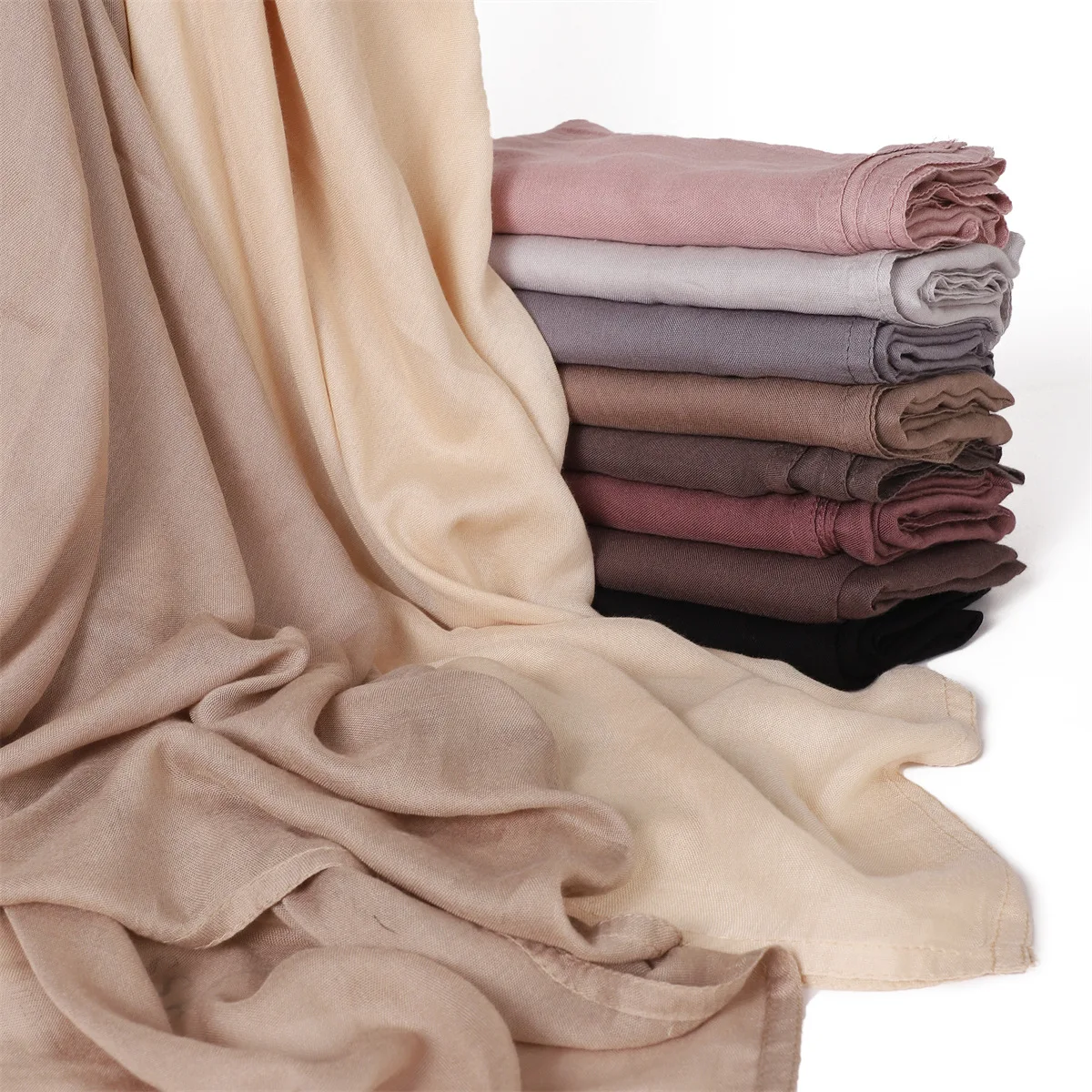 

Однотонный хиджаб из искусственного шелка, женский мусульманский вискозный шарф, шали, однотонный платок, тюрбан, повязки на голову, платок, Абая, женская вуаль, новинка 2023 г.