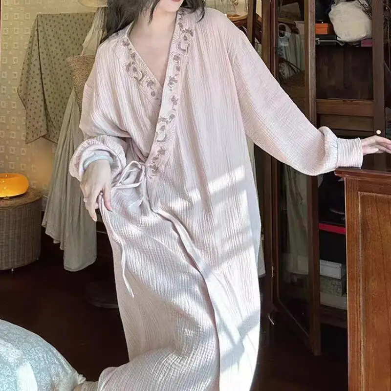 

Горячее пижамное платье для девочек, халат, женский свободный халат с длинными рукавами, одежда для отдыха, тонкая домашняя одежда на четыре сезона, сексуальная, милая, новая