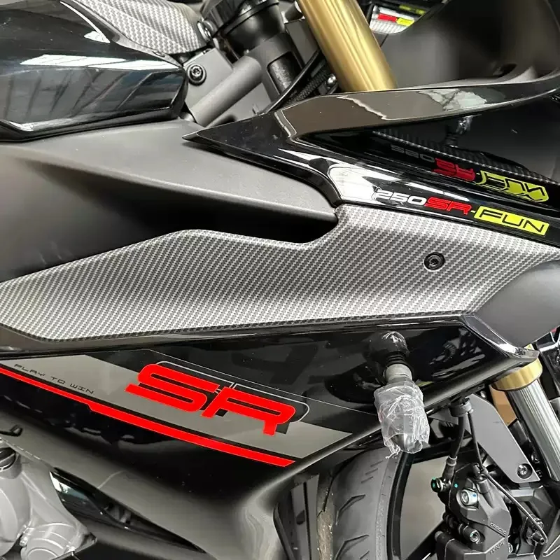Picture 4: For CFMOTO Original 250SR-FUN Front Panel Upper Deco Plate CF250-6 L&R Side Guard Decorative Panel Motorcycle Original Parts
