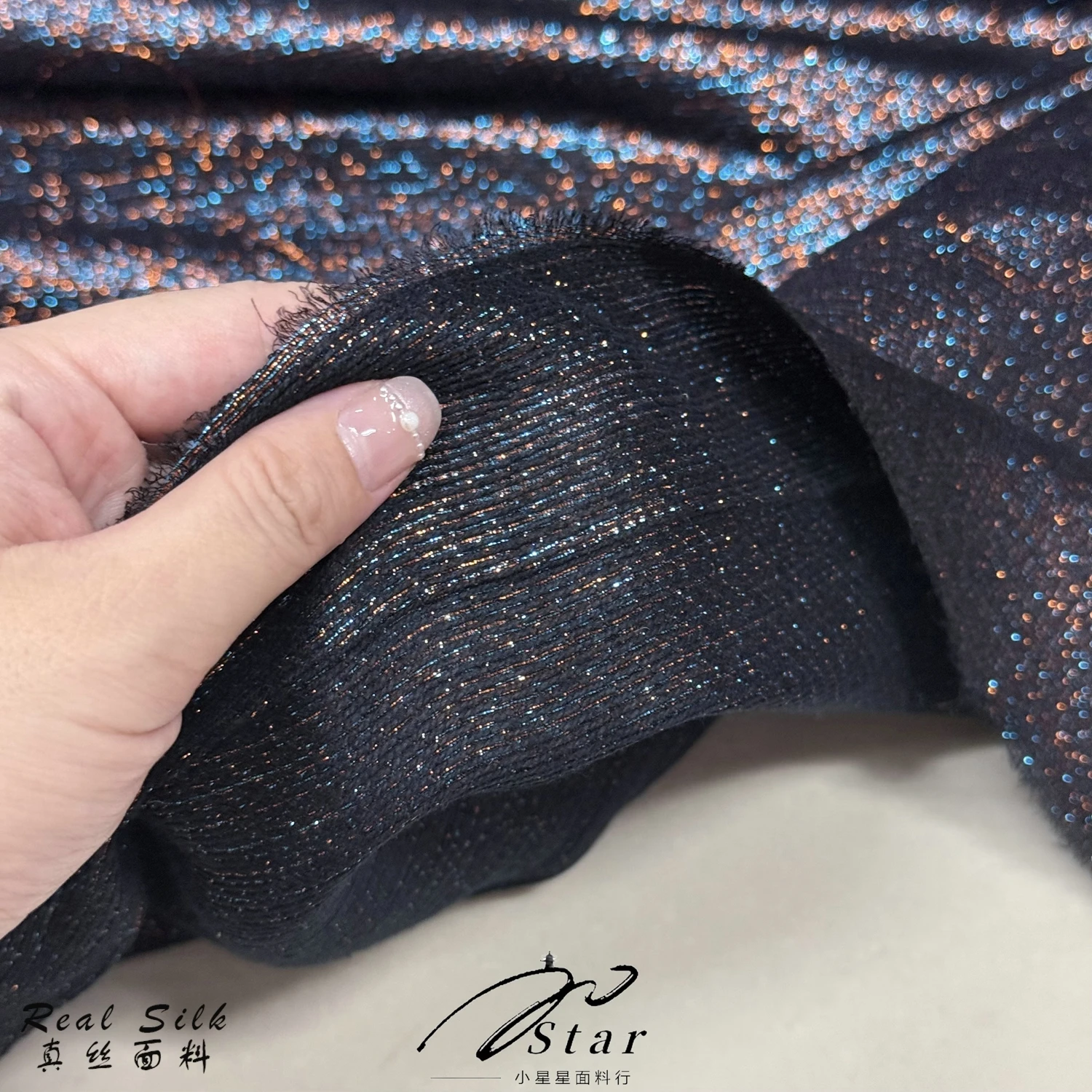 

Gorgeous Silk Cotton Fabric Soft Dress Skirt Satin Fabric Summer and Autumn