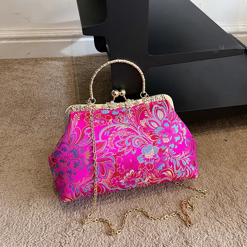 Vintage Shoulder bags for women New Embroidered Flower Satin Fabric purses and handbags Street Fashion Phone Pouch wristlet bag