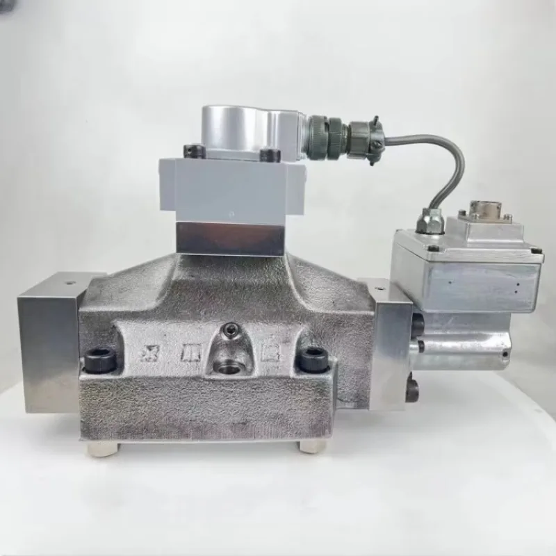 OEM Hydraulic Servo Valves ESHG ESHG-06 Series ESHG-06-2-320-ET-1019 ESHG-06-2B-110-E-M-1R ESHG-06-2-320-ET-1012