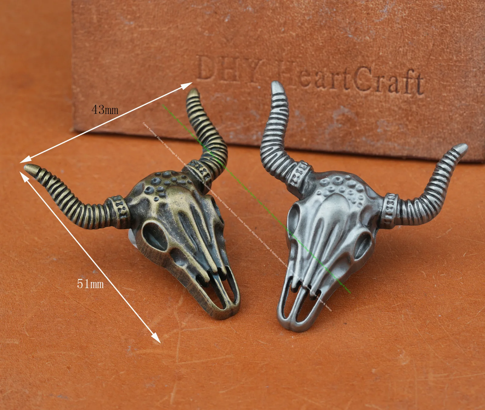 10X 50*43MM Punk Biker Antique Silver Western Bull Head Longhorn Leathercraft Belt Accessories Saddle Concho Button Screw Back