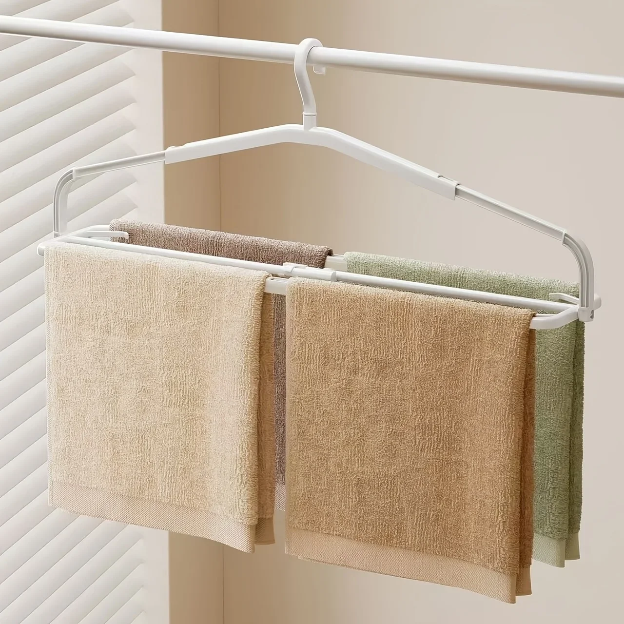 Multifunctional Telescopic Clothes Hanger, Non-Marking Non-Slip Household Rack for Coats Towels Quilts Sheets Balcony Use