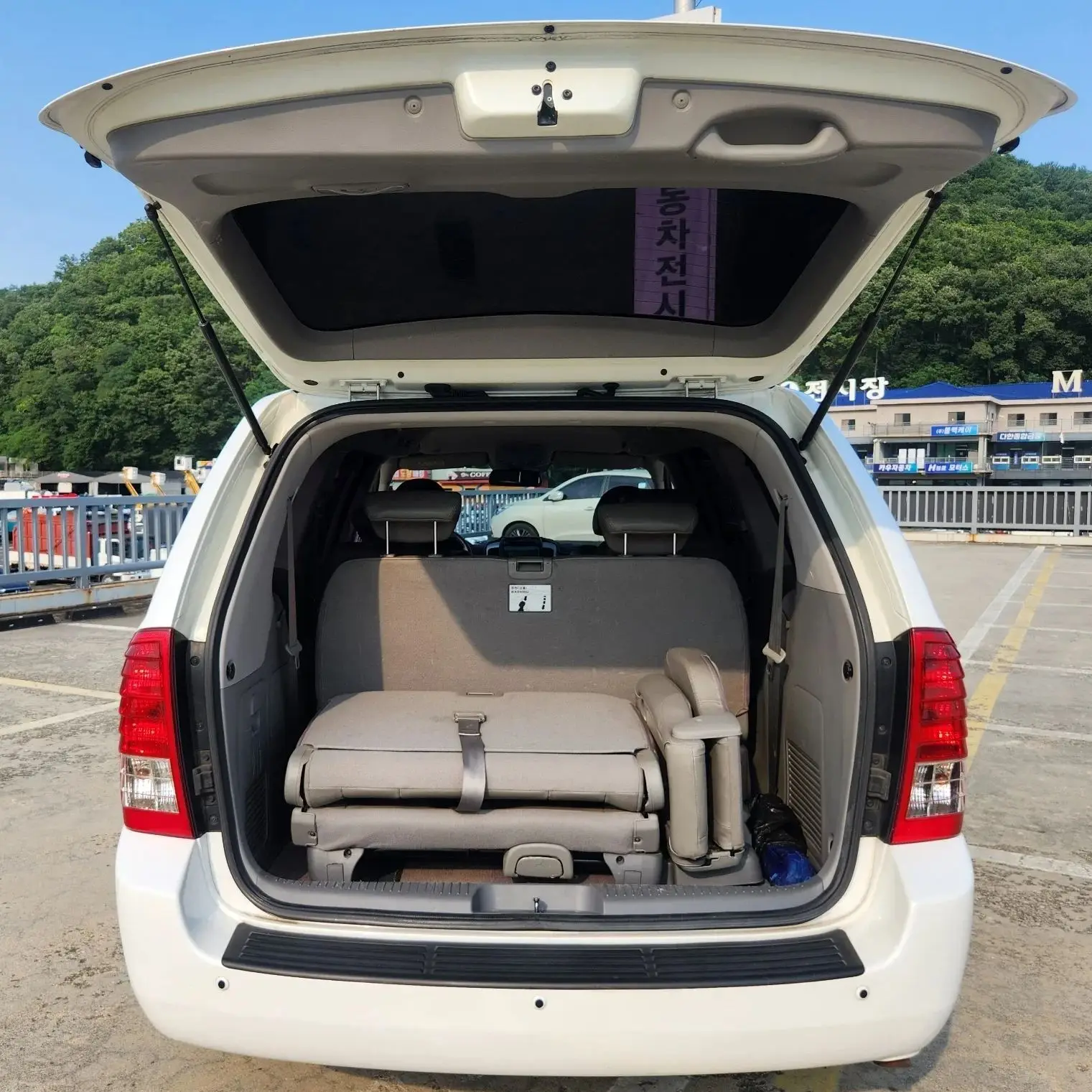 

Автоматические стойки задней двери с пружиной для Kia Carnival III Sedona (VQ) 2005-2014, поддержка багажника, амортизатор, демпфер