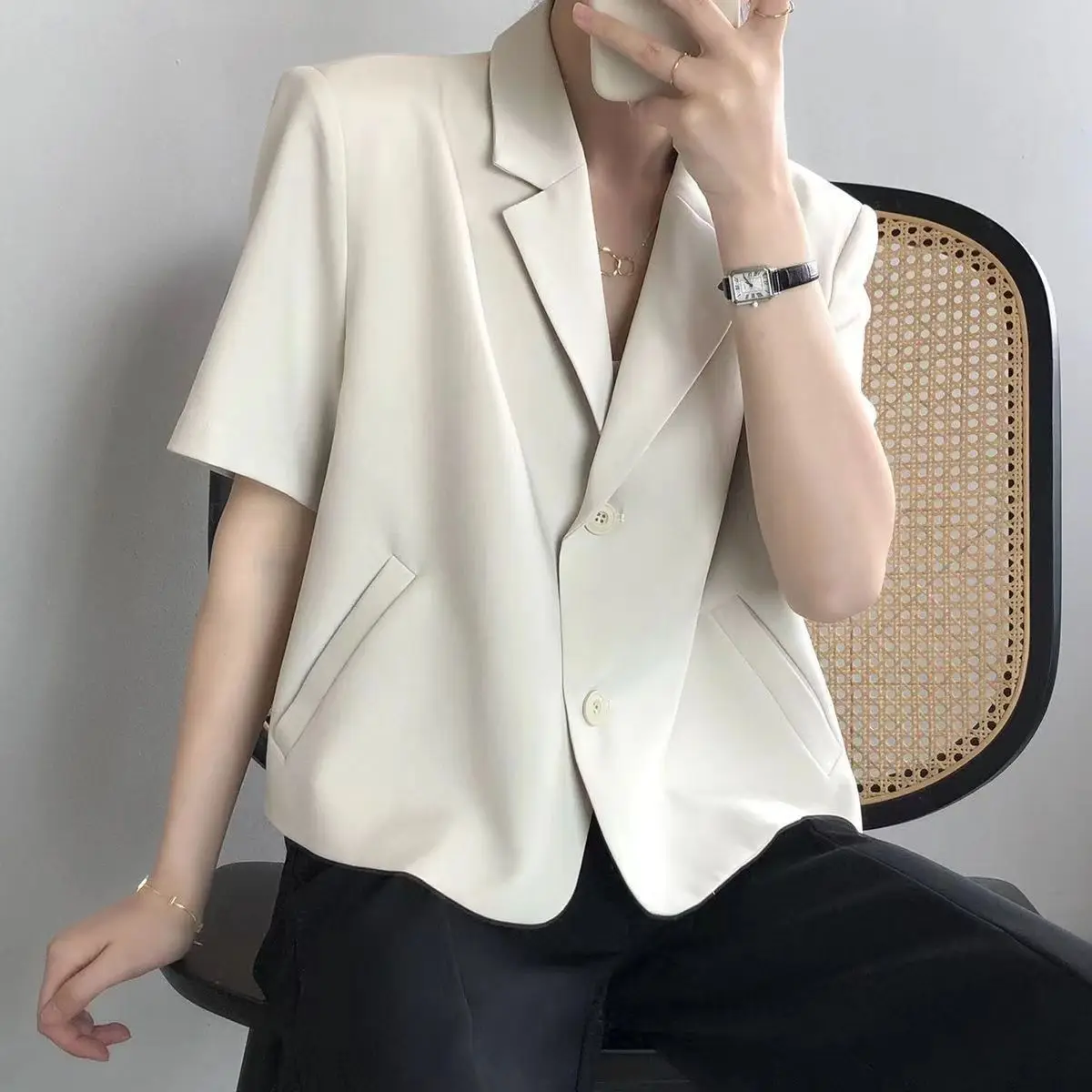 Cienka marynarka z krótkim rękawem Casual Loose Elegant Women Short Jacket Office Lady Solid All-Match Top Coat Korean Loose Small Suit