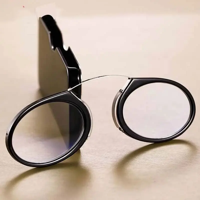 4 Stück tragbare Lesebrillen mit Clip-Nasenbügel für Herren, ultraleicht, ultradünn, presbyopische Brillen mit Original-Etui 1,0 1,5 – Detail 4