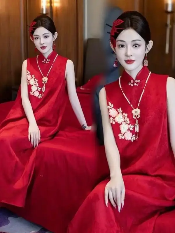 

New Chinese Style Morning Robe Wedding Dress Sleeveless Red Color for Brides Small Size Customizable Formal Event Traditional...