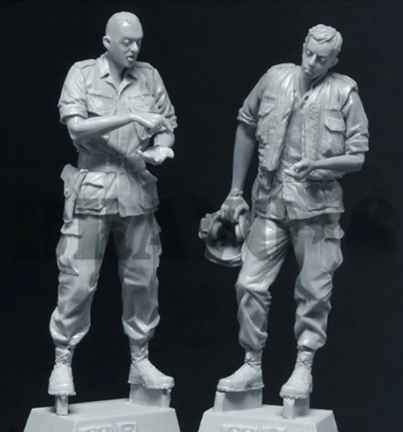 1/35 scale resin body model assembly kit US military officers and soldiers  military miniature garage kit Unassembled  unpainted