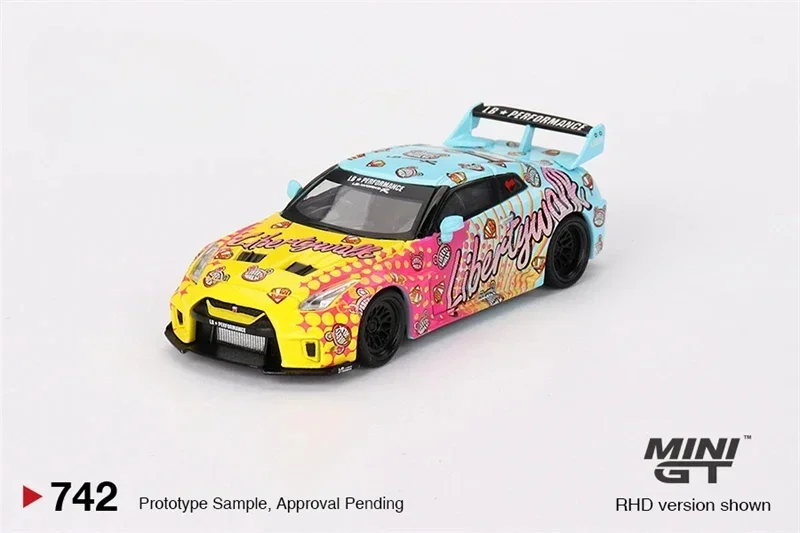 MINI GT 1:64 LB-Silhouette WORKS GT 35GT-RR Ver.1 LBWK RHD รถโมเดล - กล่องตุ่ม