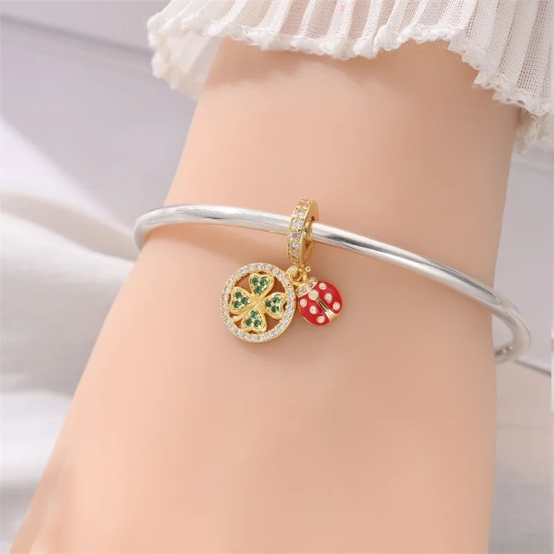 

Hot Sales 925 Sterling Silver Golden Ladybug Green Leaf Charms Pendant For Original Bracelet DIY Women Birthday Jewelry Gifts