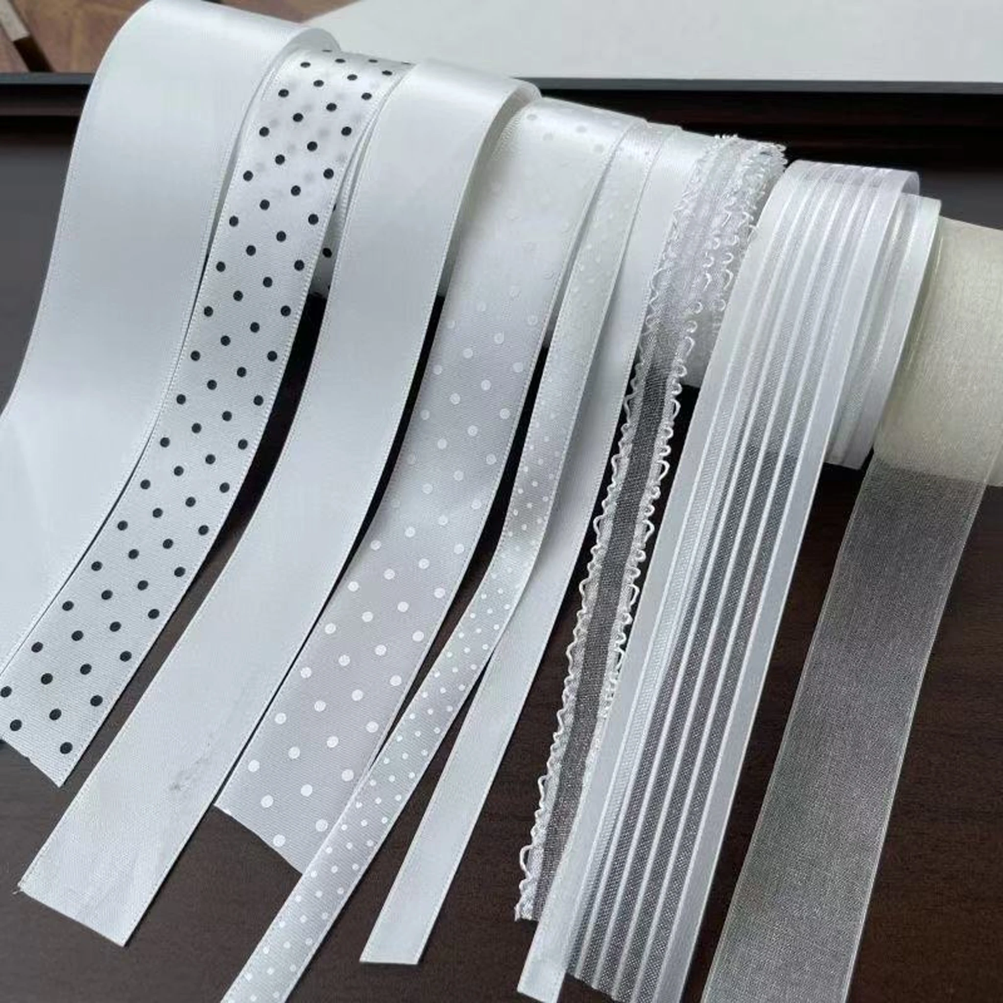 10-teiliges Set mit mehrfarbigen koreanischen Polka-Dot-Bändern, handgemachtes DIY-Material, Geschenkverpackungsdekoration, niedliches Geschenk 2026 – Detail 11