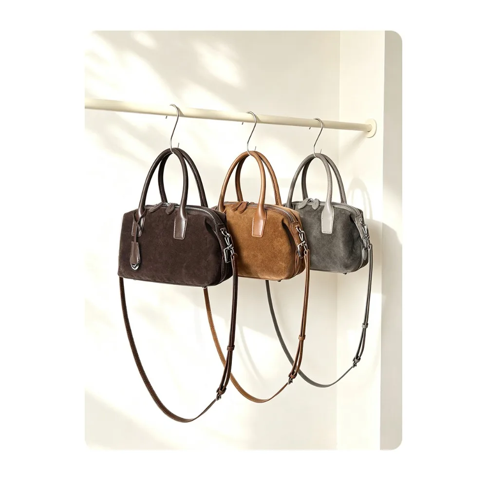 Women's 2026 New Autumn and Winter Casual Daily Retro Commuter Texture Unique Fashion Simple Portable Messenger Bowling Bag
