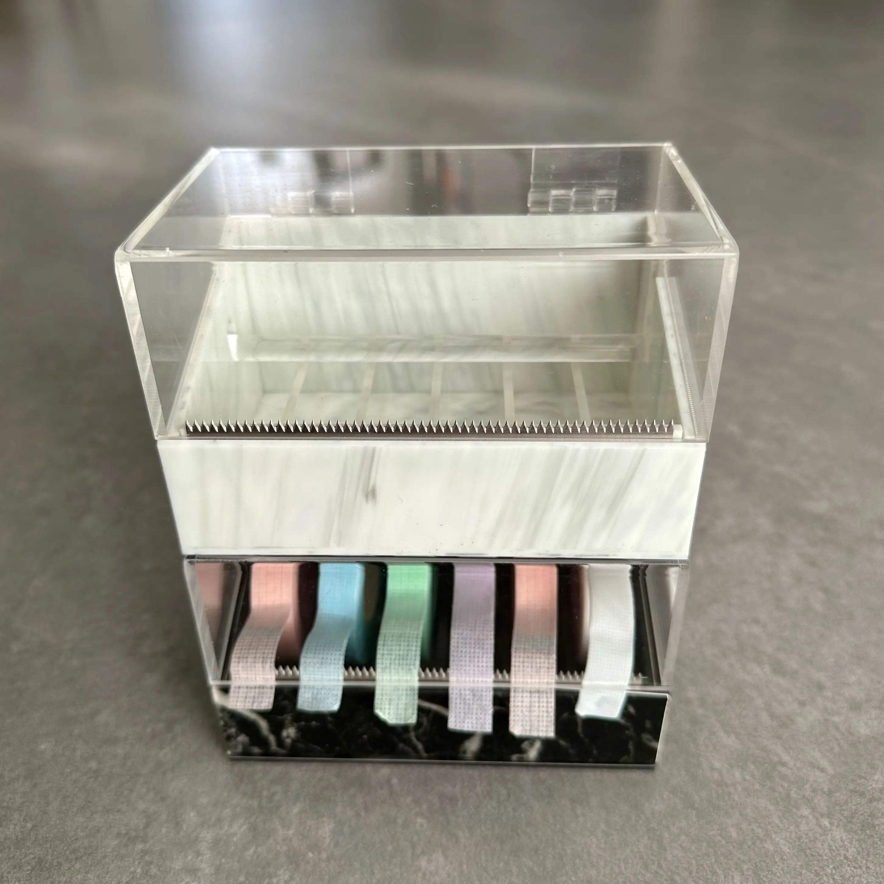 

Eyelash tape cutting case eyelash extensions non-woven compartment tape organizer eyelash tape cutter