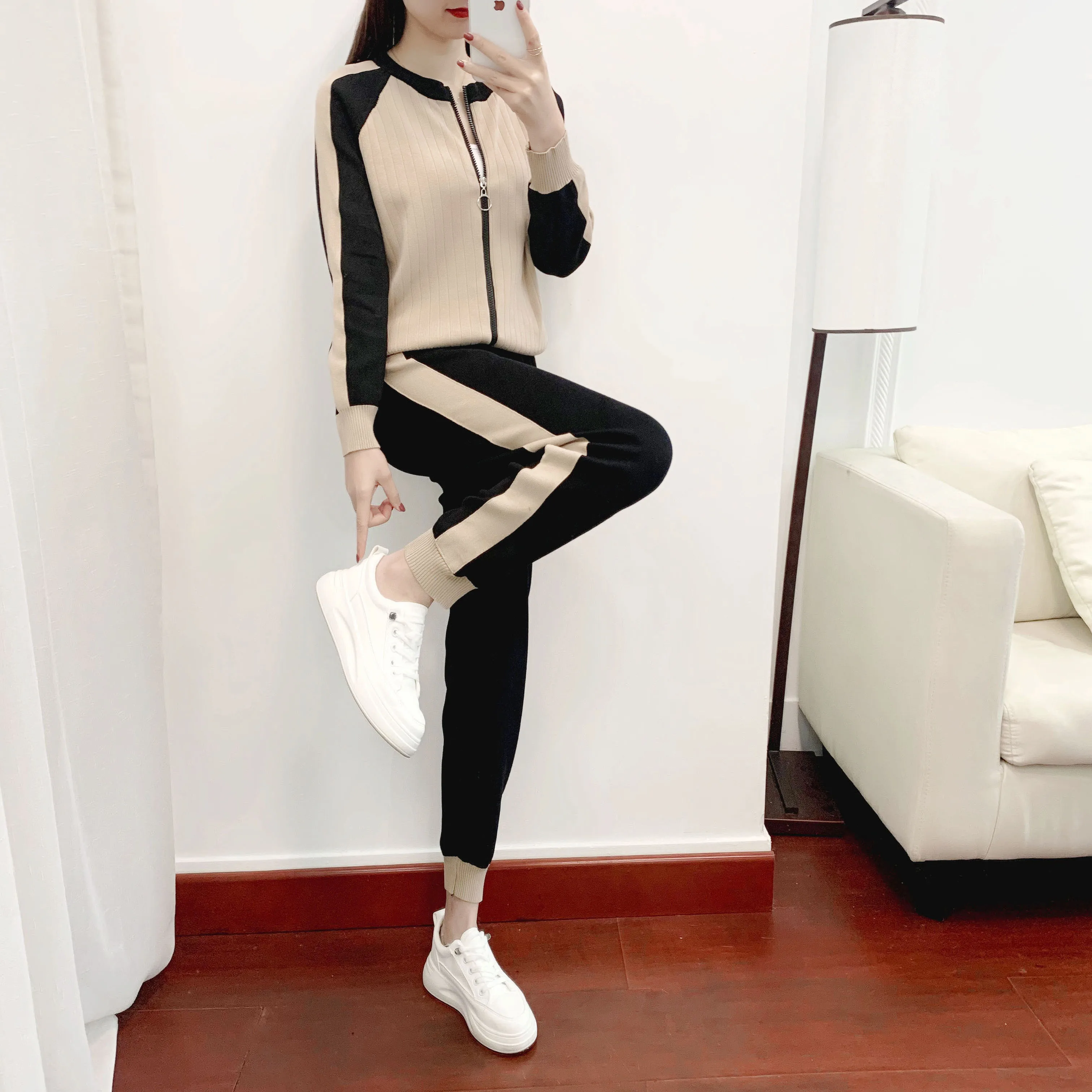 Casual Two-Piece Sweater Cardigan Jacket 2023 Autumn New Womens Knitted Suit Fashion Baseball Sports Zip Top And Pants Set