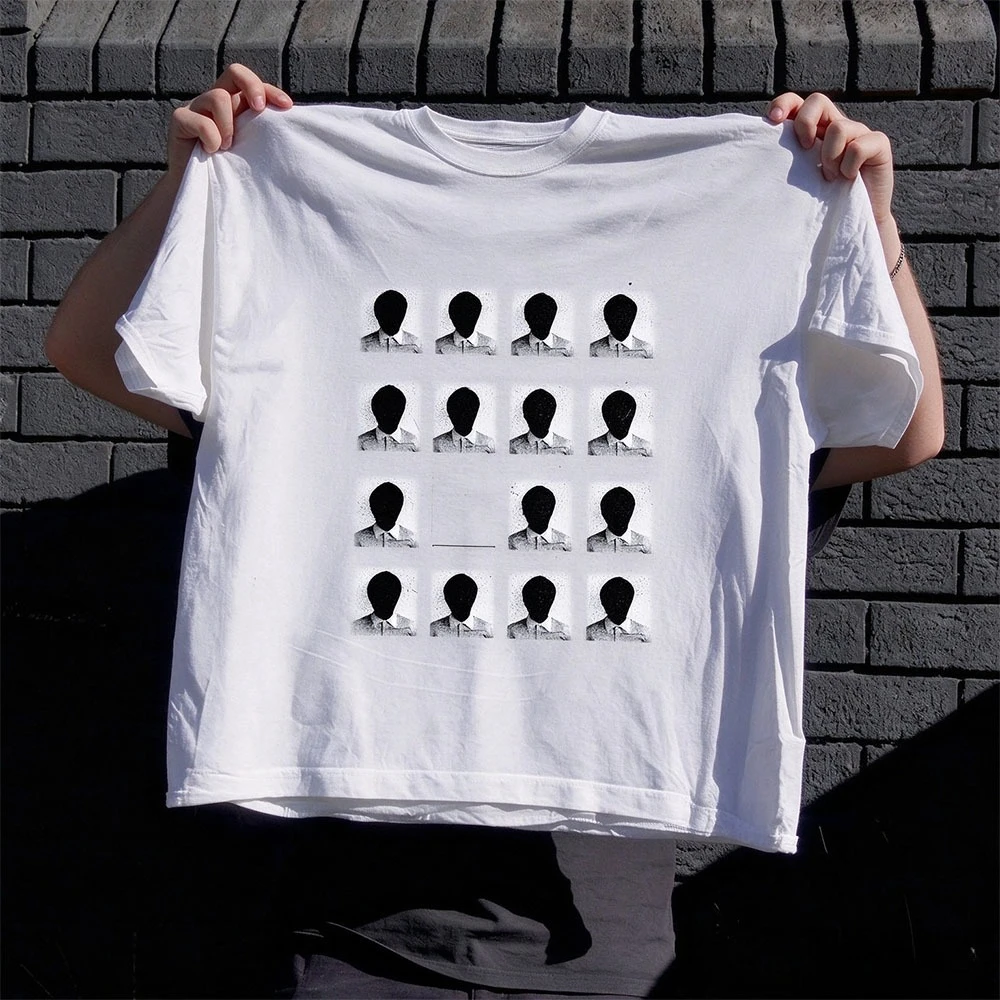 Tops featuring trendy, fashion-forward prints, Y2K Harajuku style, retro millennial style, loose and oversized, unisex