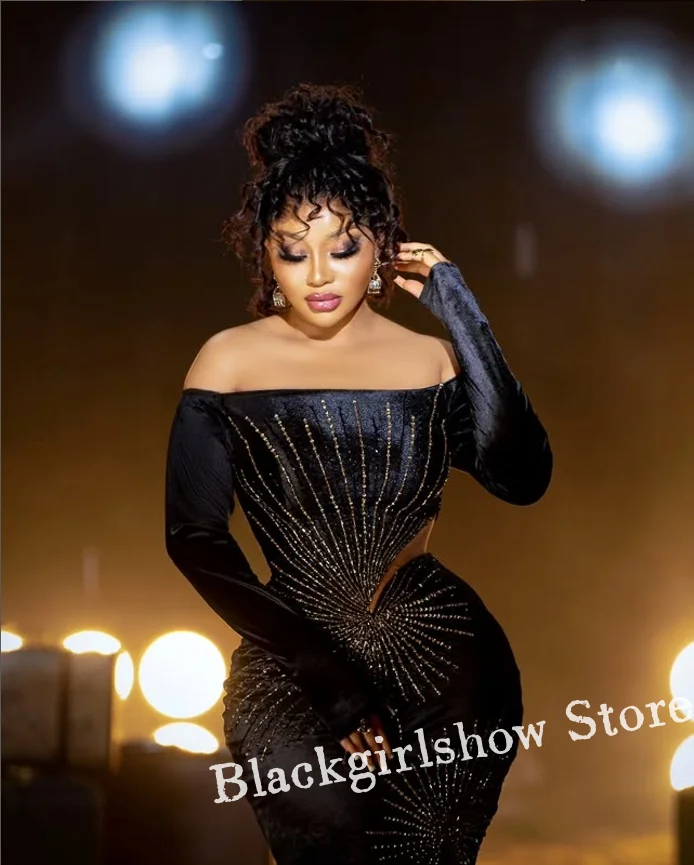 Custom Elegant Strapless ชุดราตรีสีดําฝังเลื่อมแขนยาว Cutout ผอมความยาว vestido de gala noche mujer