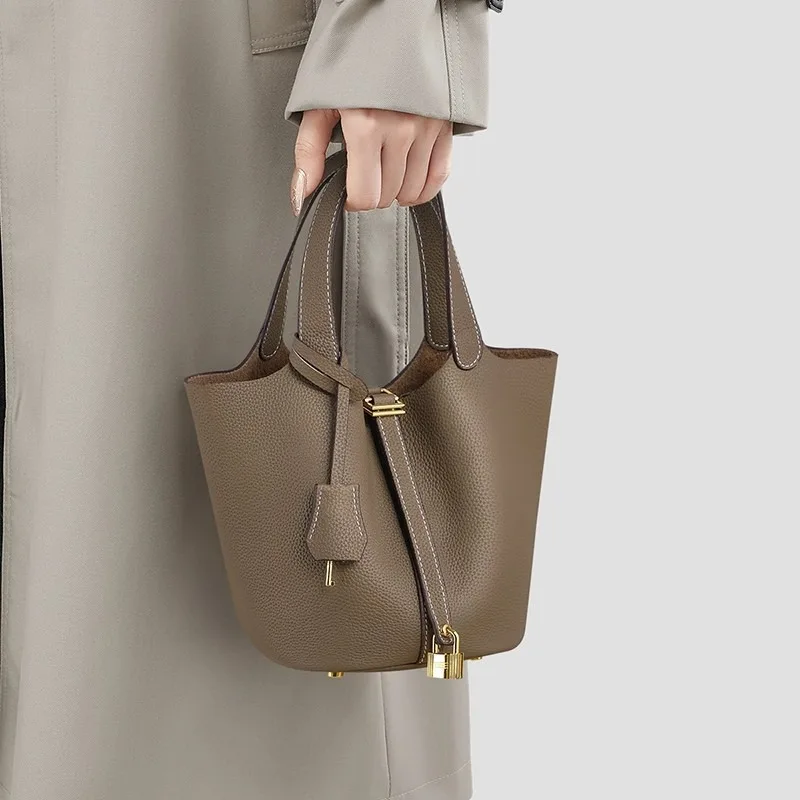 

First Layer Cowhide Vegetable Basket Children's Bag, Exquisite Leather Bucket Bag, Niche Large Capacity Women's High-end Handbag