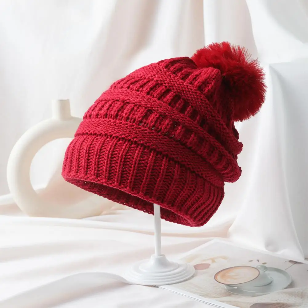 

Solid Color Winter Cap Winter Woolen Hat Soft Warm Knitted Winter Hat with Plush Ball Decor Windproof Elastic Anti-slip Outdoor